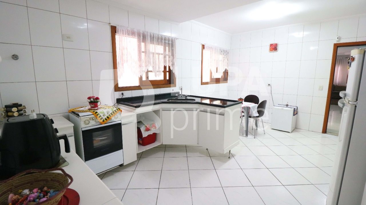 sobrado-venda-sao-paulo-vila-gustavo-3dormitorios-3suites-3vagas-161m2-LM20305