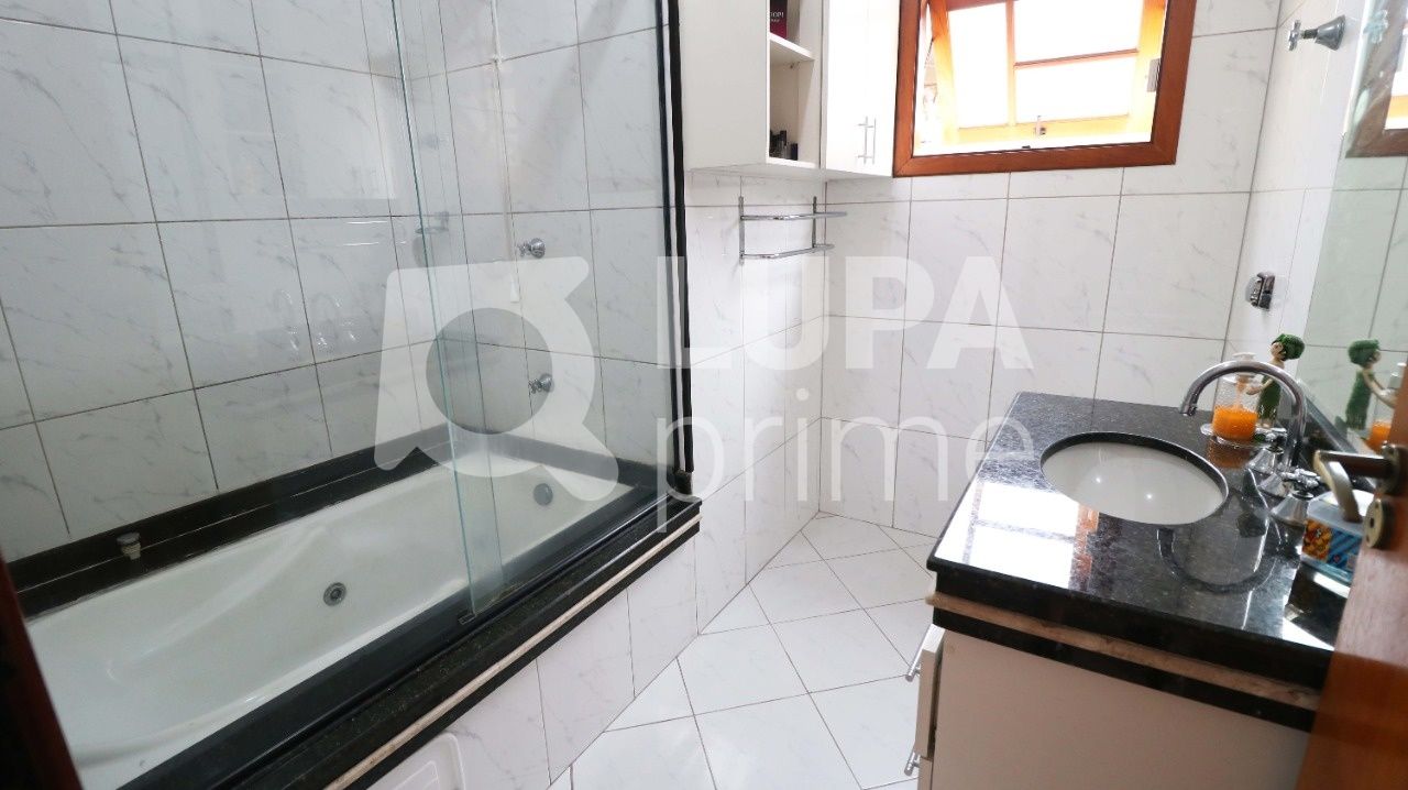 sobrado-venda-sao-paulo-vila-gustavo-3dormitorios-3suites-3vagas-161m2-LM20305