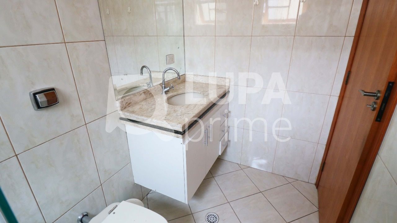 sobrado-venda-sao-paulo-vila-gustavo-3dormitorios-3suites-3vagas-161m2-LM20305