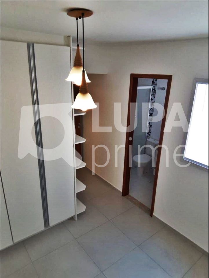 sobrado-venda-sao-paulo-santana-2dormitorios-2suites-2vagas-60m2-LM20324