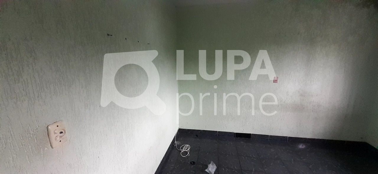 sobrado-venda-guarulhos-jardim-santa-rita-2dormitorios-2vagas-180m2-LM20329