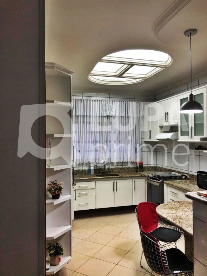 sobrado-venda-sao-paulo-tatuape-3dormitorios-3suites-5vagas-288m2-LM20402