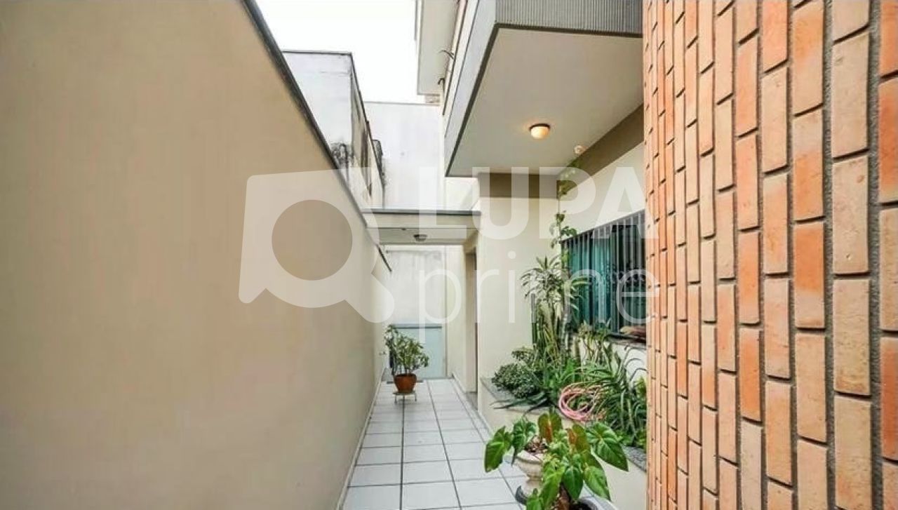 sobrado-venda-sao-paulo-tatuape-3dormitorios-3suites-5vagas-288m2-LM20402