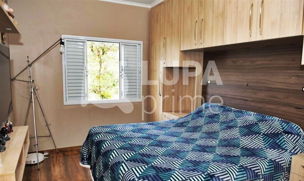 sobrado-venda-sao-paulo-parada-inglesa-2dormitorios-2suites-2vagas-161m2-LM20587