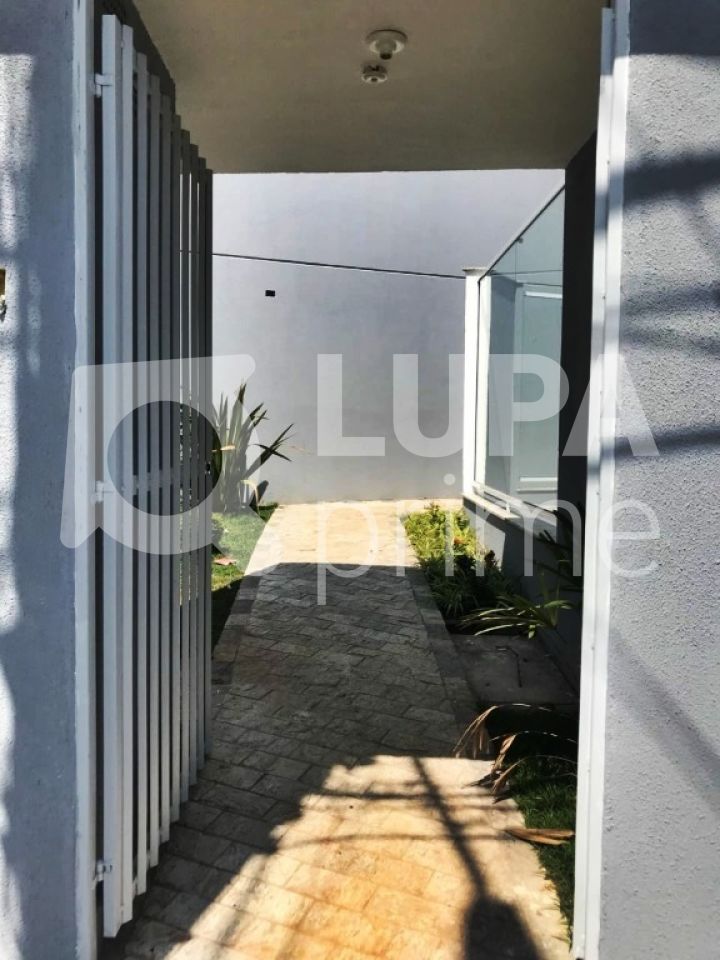 sobrado-venda-sao-paulo-parada-inglesa-3dormitorios-1suite-2vagas-102m2-LM20913