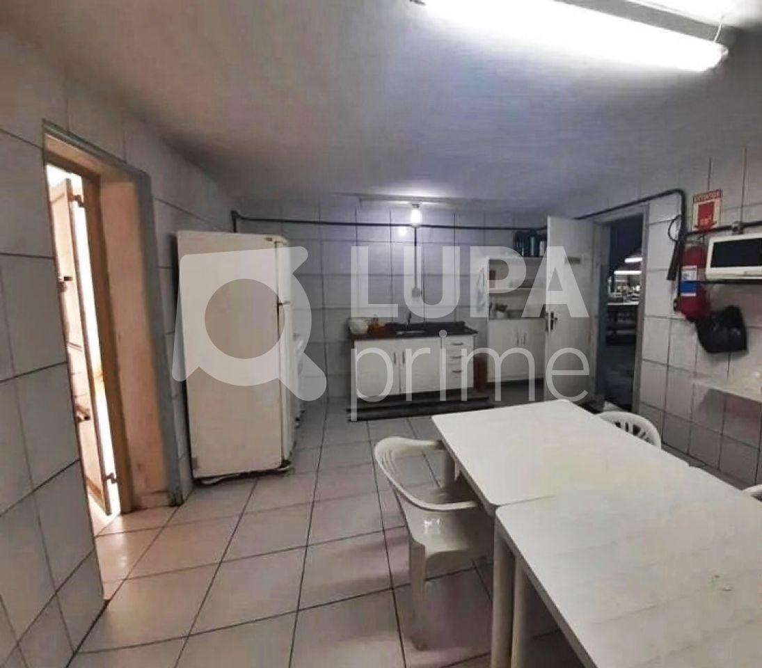 galpao-venda-sao-paulo-bras-3vagas-1200m2-LM20973