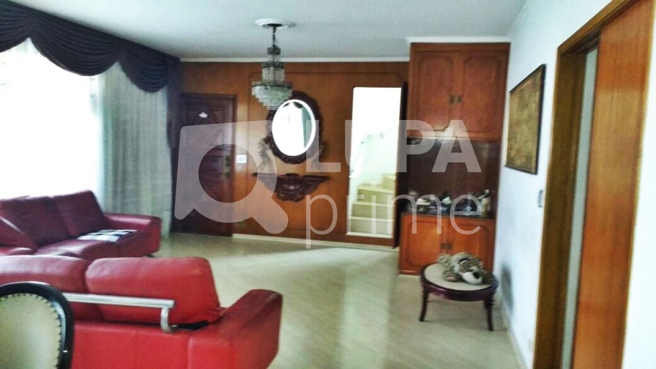 Casa, 4 quartos, 300 m² - Foto 1