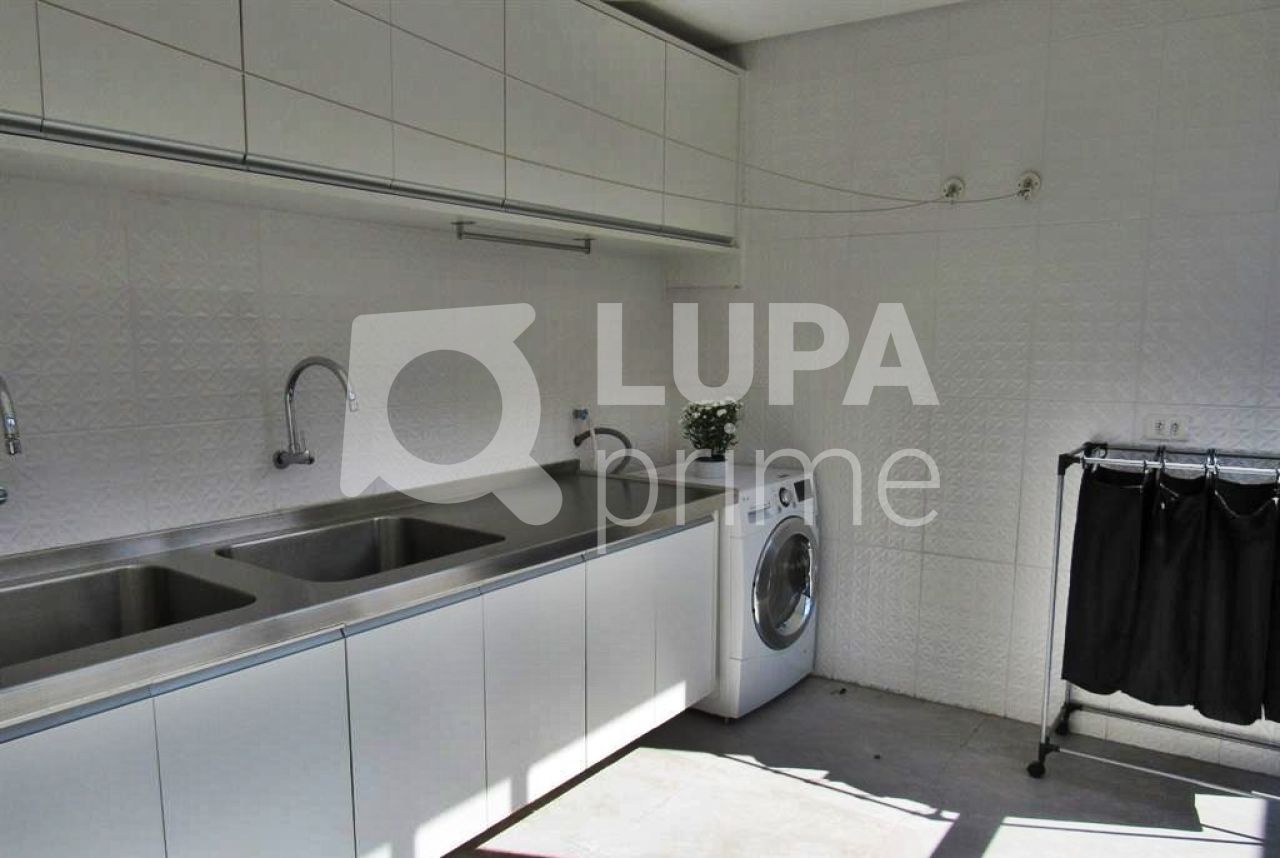 sobrado-venda-sao-paulo-tatuape-3dormitorios-1suite-2vagas-140m2-LM21085