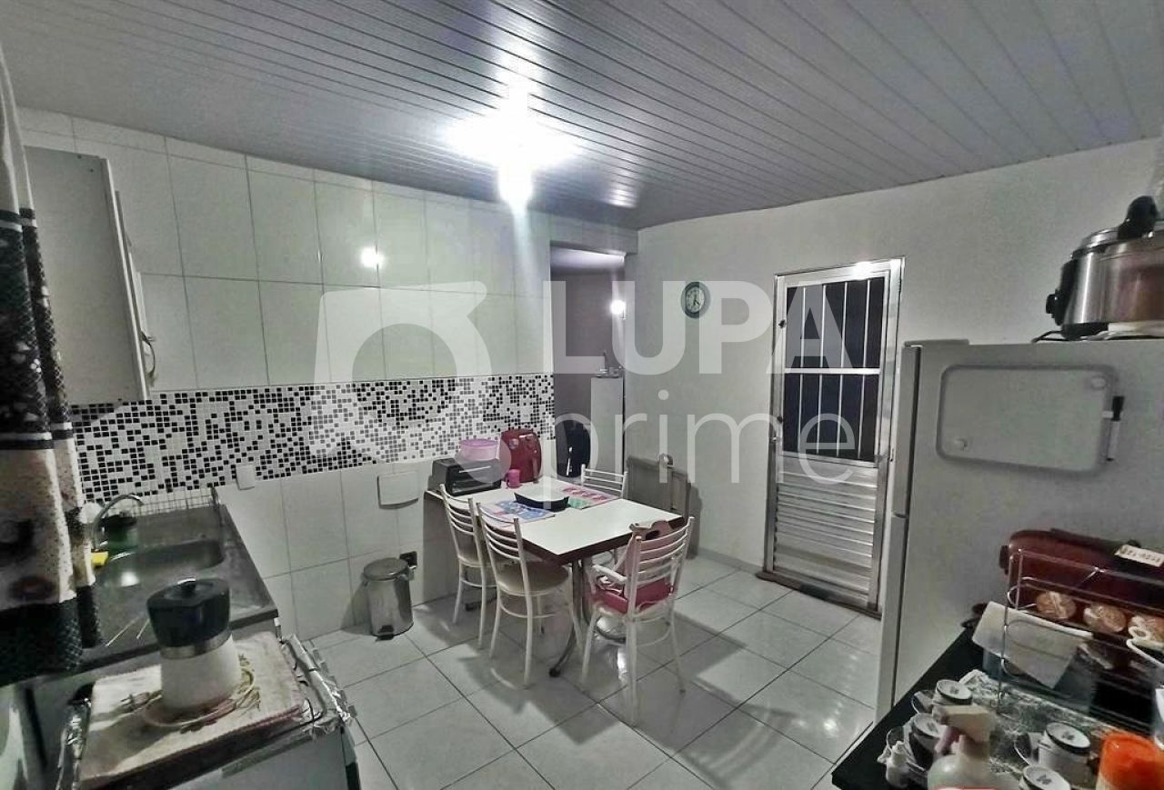 sobrado-venda-sao-paulo-belem-5dormitorios-3vagas-171m2-LM21201