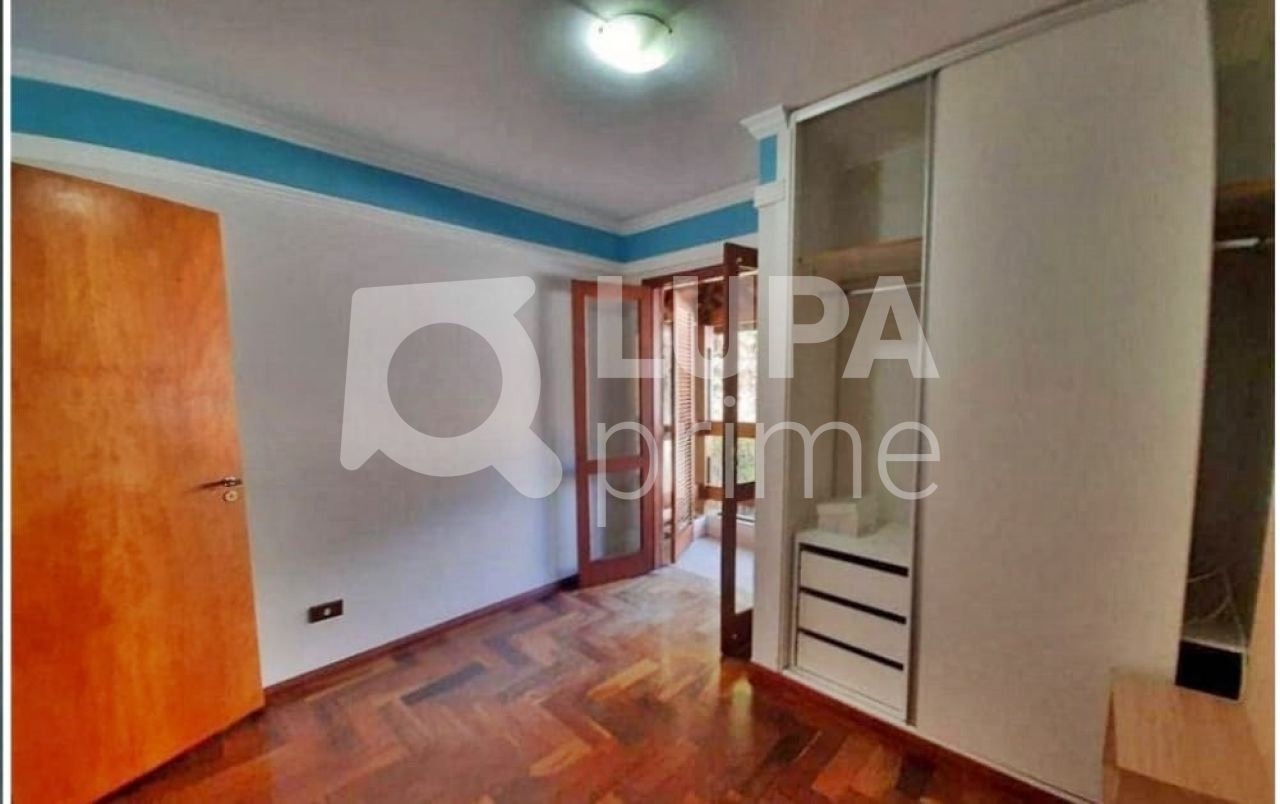 Casa, 5 quartos, 320 m² - Foto 1