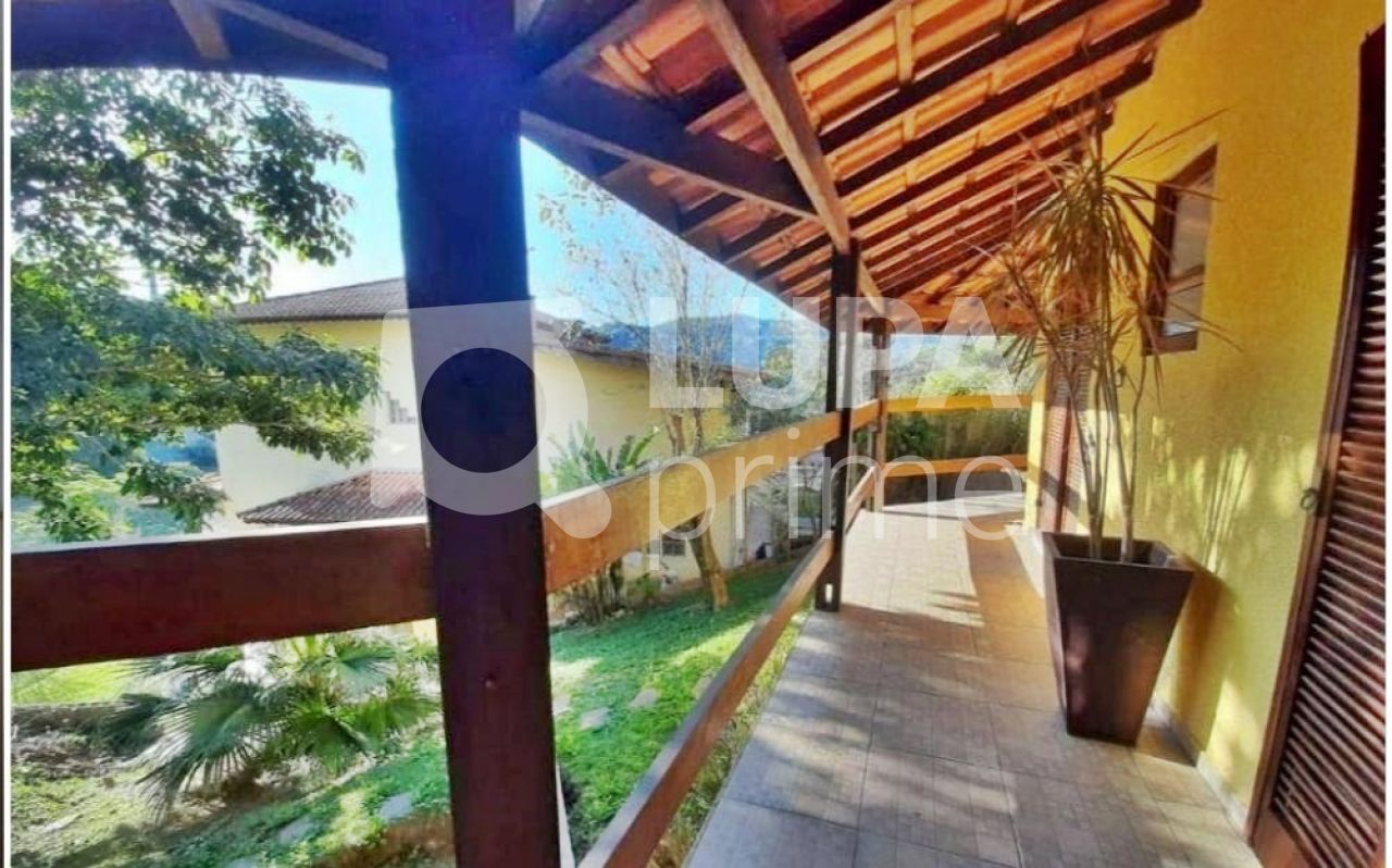 Casa, 5 quartos, 320 m² - Foto 4