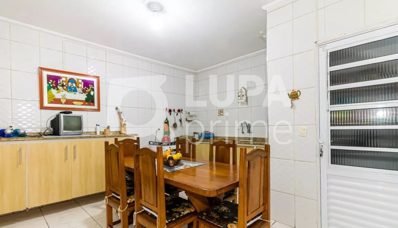 sobrado-venda-sao-paulo-vila-constanca-3dormitorios-1suite-2vagas-250m2-LM21317