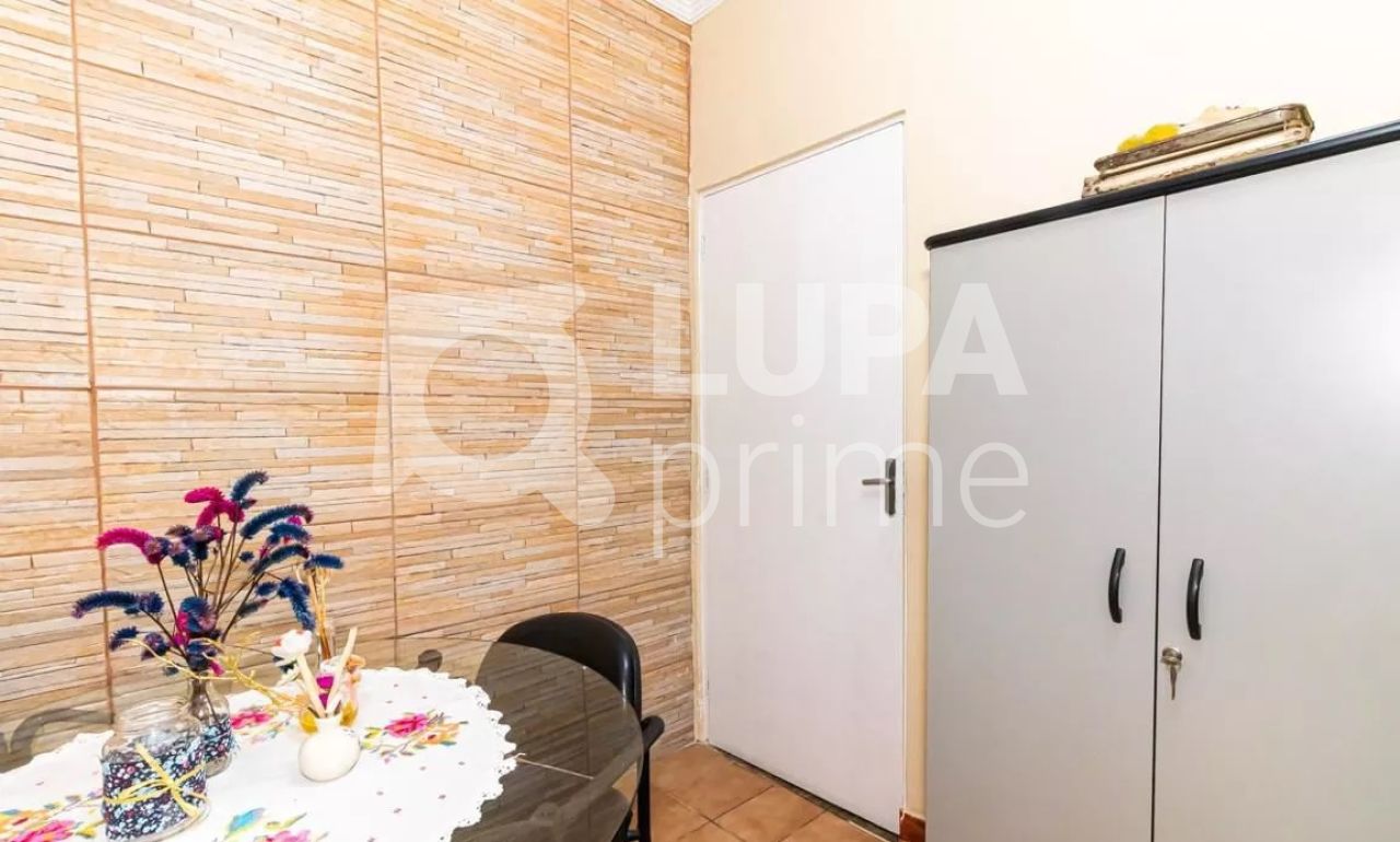 sobrado-venda-sao-paulo-vila-constanca-3dormitorios-1suite-2vagas-250m2-LM21317