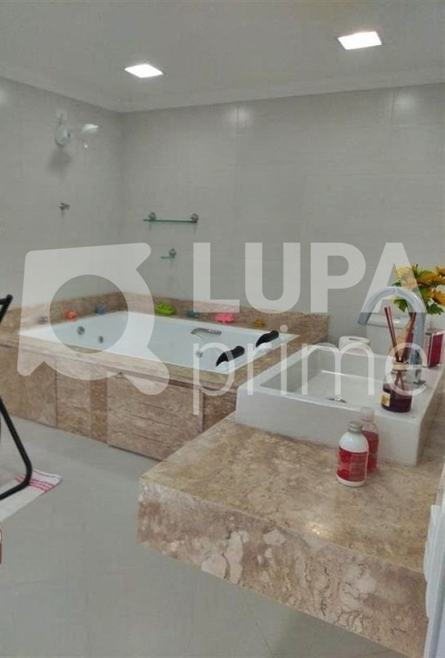 sobrado-venda-sao-paulo-freguesia-do-o-3dormitorios-1suite-3vagas-162m2-LM21376