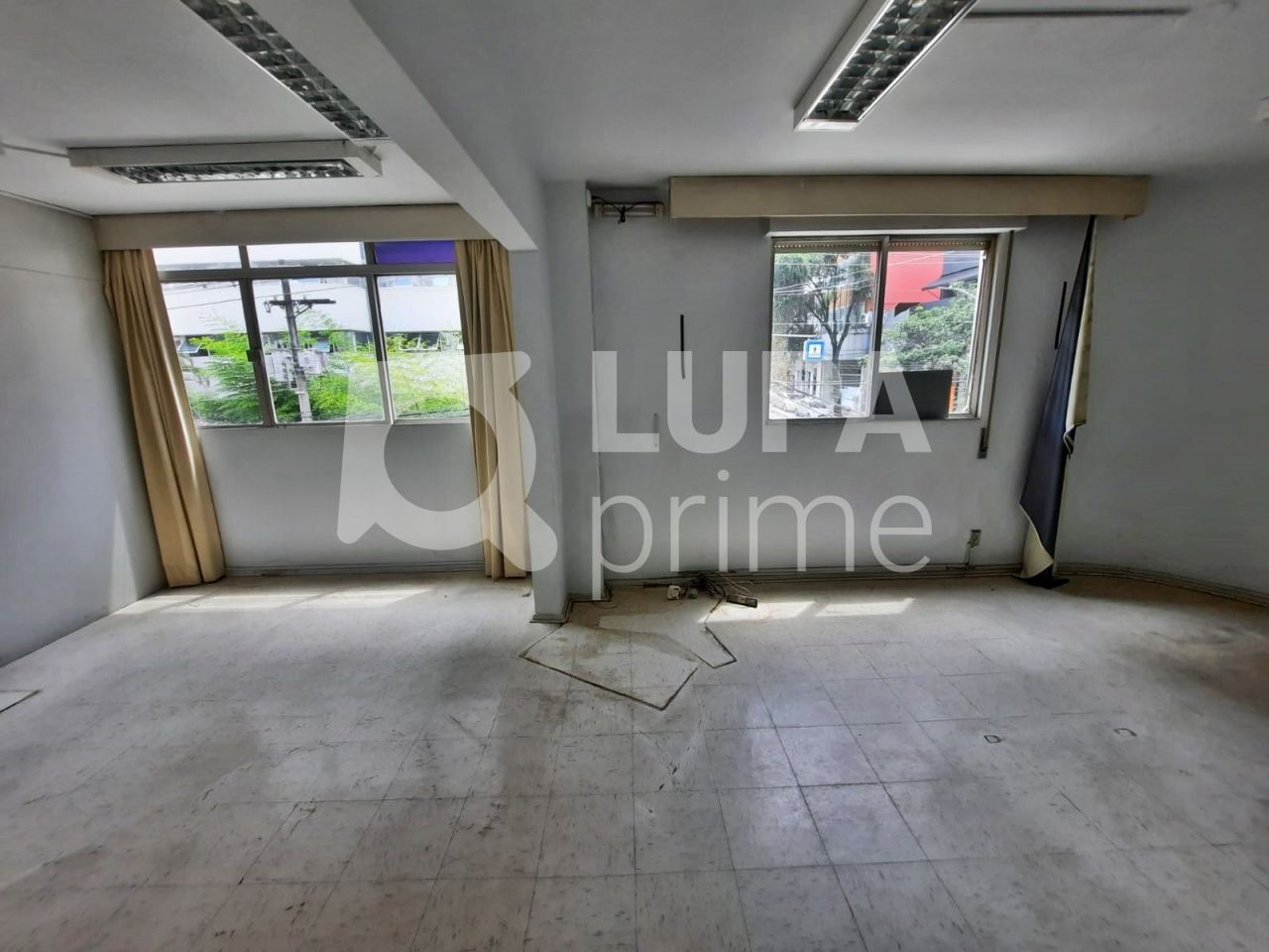 conj-comercial-locacao-sao-paulo-jardins-83m2-LM21414