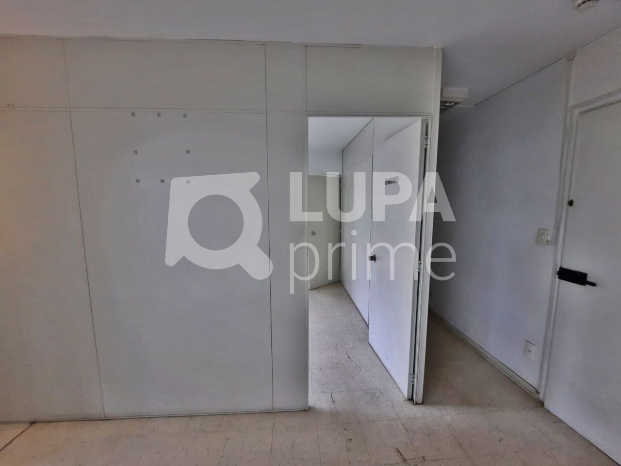 conj-comercial-locacao-sao-paulo-jardins-83m2-LM21414