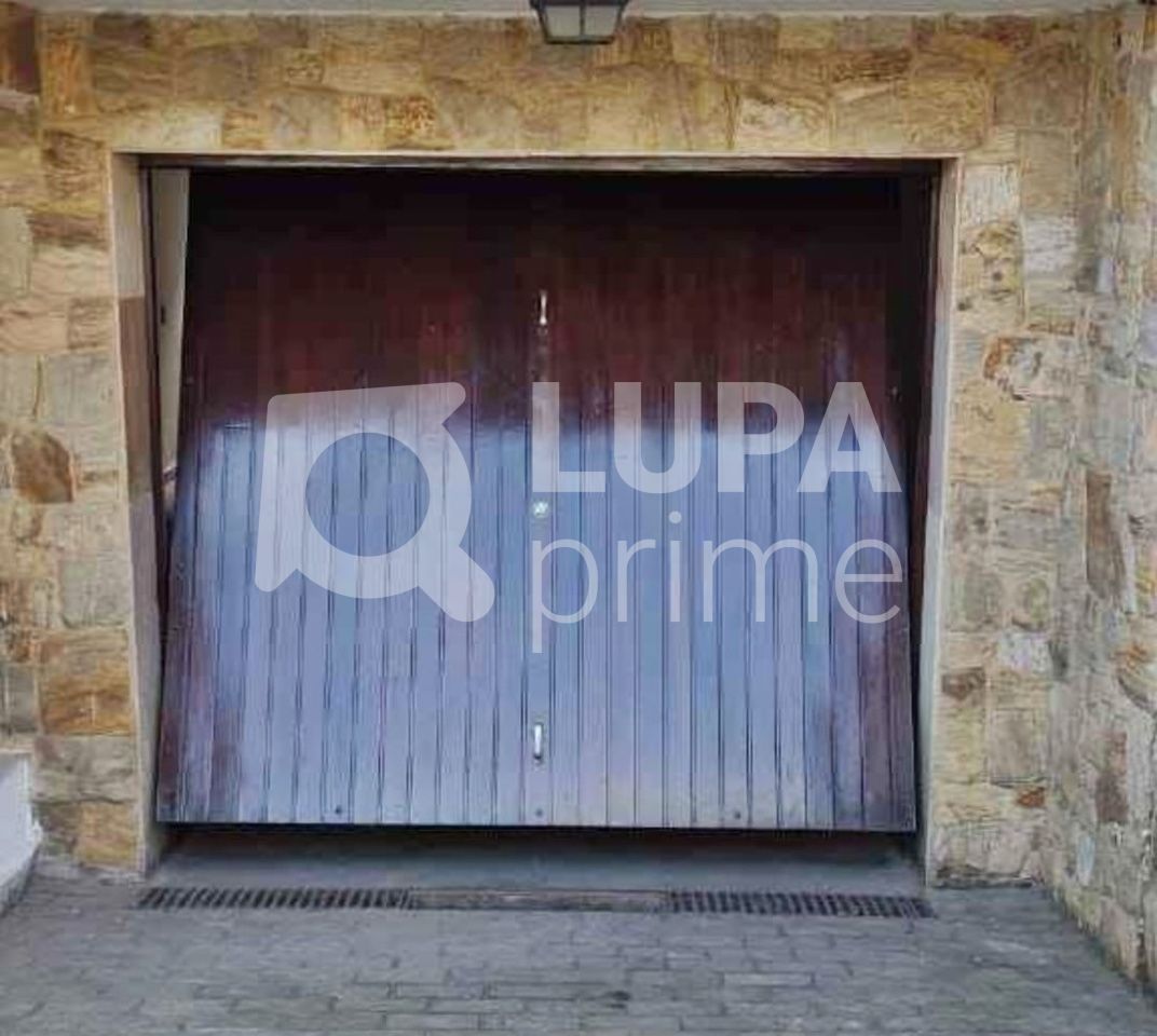 sobrado-venda-sao-paulo-parada-inglesa-3dormitorios-1suite-5vagas-183m2-LM21425