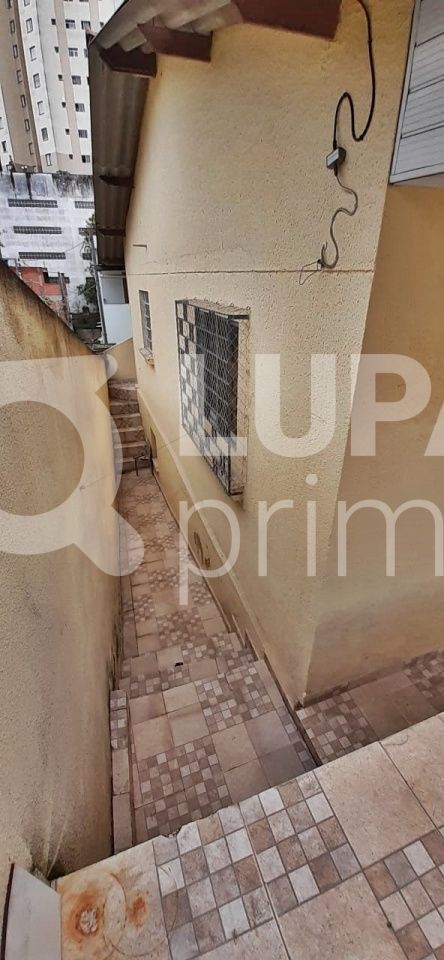 casa-terrea-venda-sao-paulo-santana-2dormitorios-1vaga-190m2-LM21508