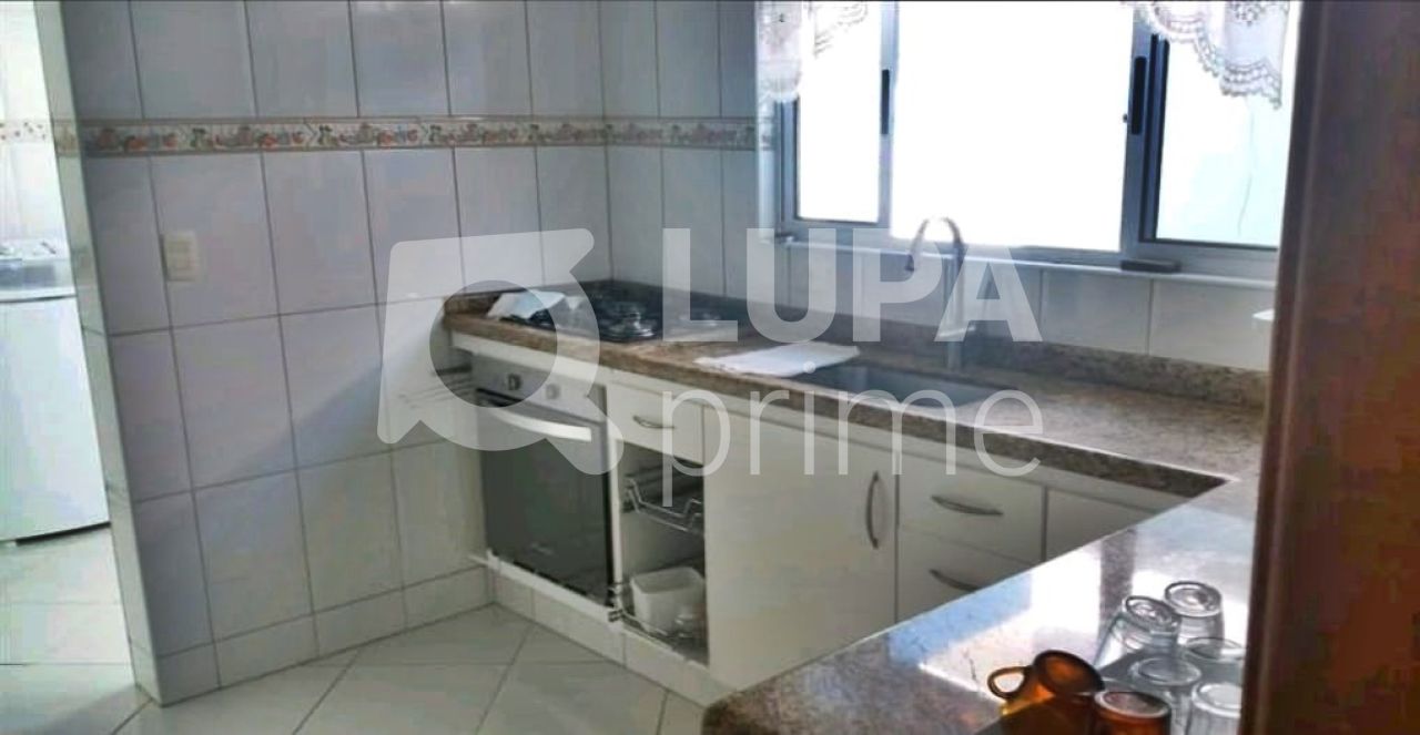 Casa, 5 quartos, 340 m² - Foto 2