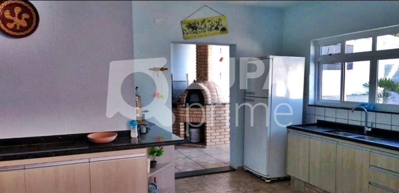 Casa, 5 quartos, 340 m² - Foto 1