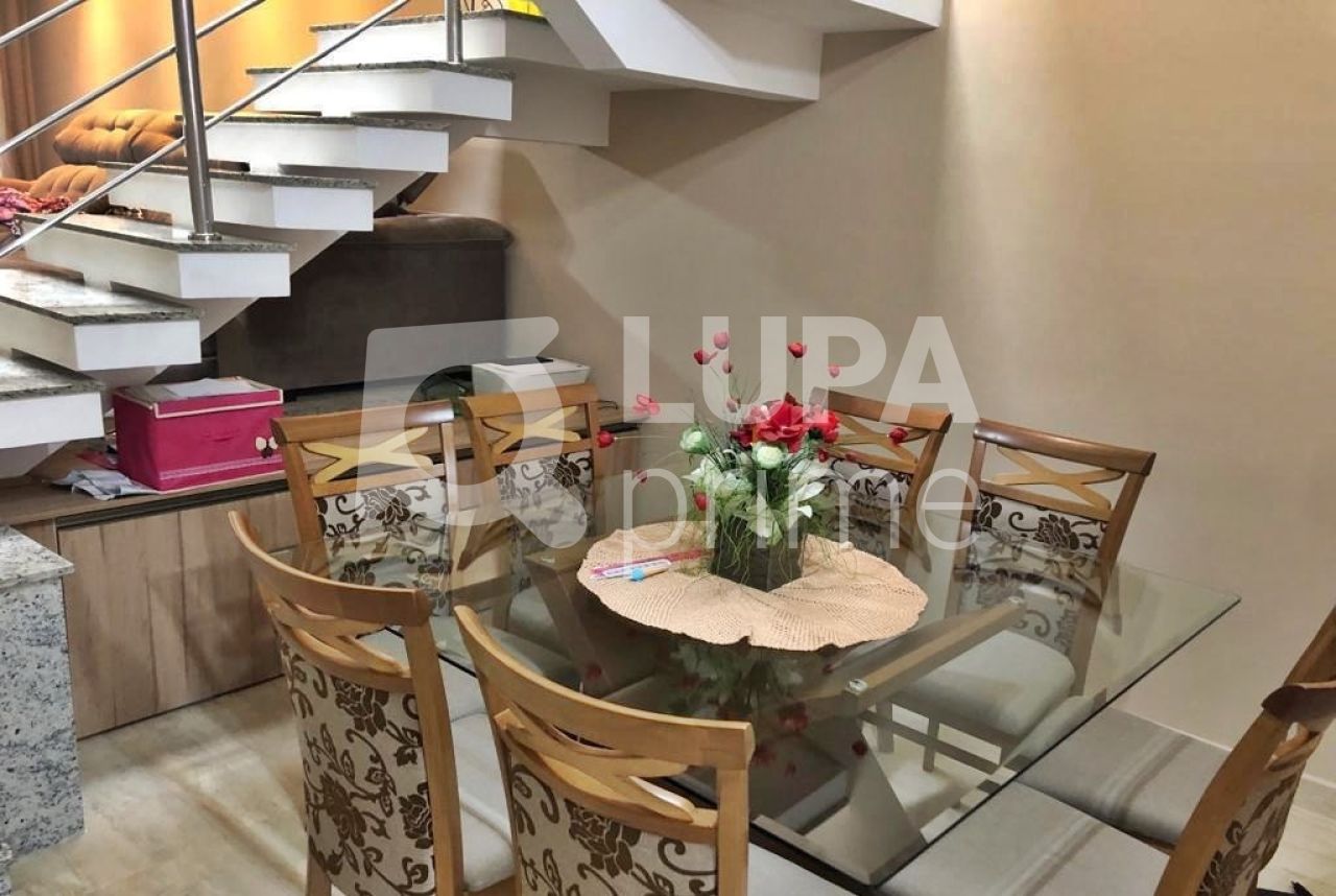 Casa, 3 quartos, 152 m² - Foto 4