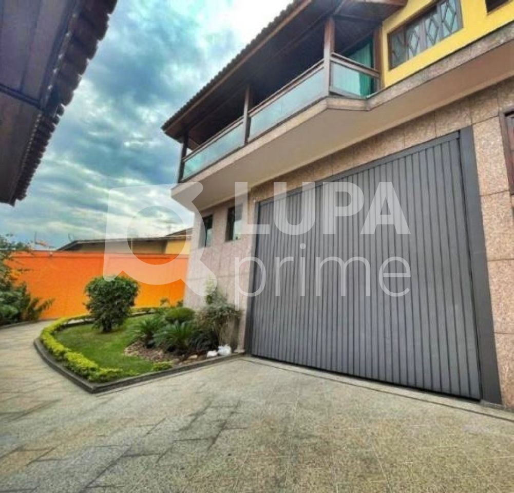 sobrado-venda-sao-paulo-vila-maria-3dormitorios-2suites-10vagas-800m2-LM21909