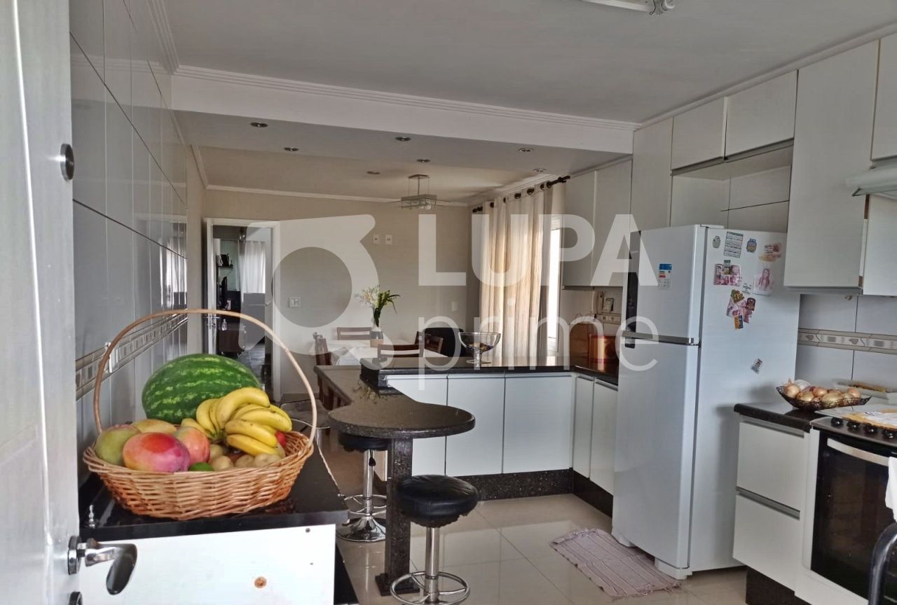 sobrado-venda-sao-paulo-parque-novo-mundo-3dormitorios-1suite-6vagas-248m2-LM21914