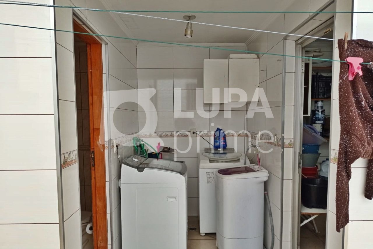 sobrado-venda-sao-paulo-parque-novo-mundo-3dormitorios-1suite-6vagas-248m2-LM21914