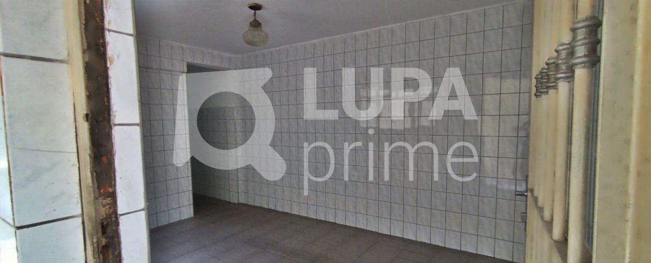 Casa à venda com 5 quartos, 244m² - Foto 11