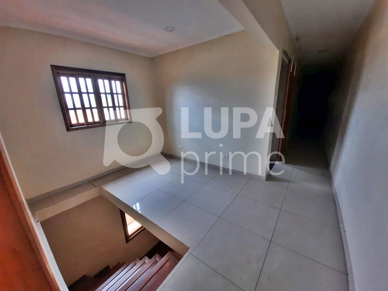 sobrado-venda-guarulhos-jardim-guaracy-3dormitorios-2vagas-250m2-LM22104