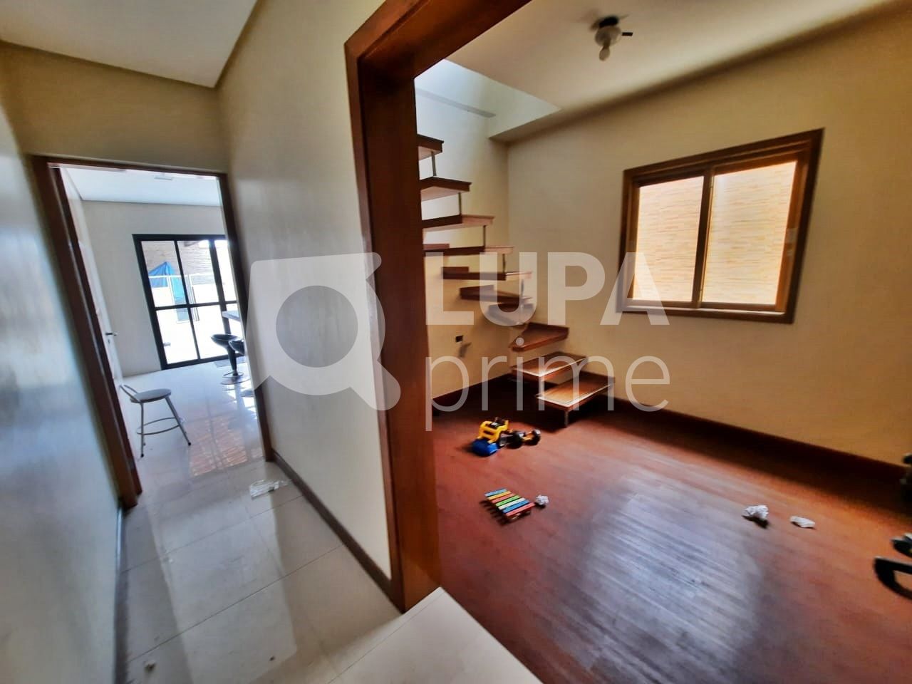 sobrado-venda-guarulhos-jardim-guaracy-3dormitorios-2vagas-250m2-LM22104