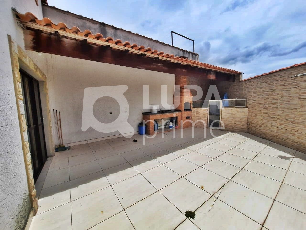 sobrado-venda-guarulhos-jardim-guaracy-3dormitorios-2vagas-250m2-LM22104