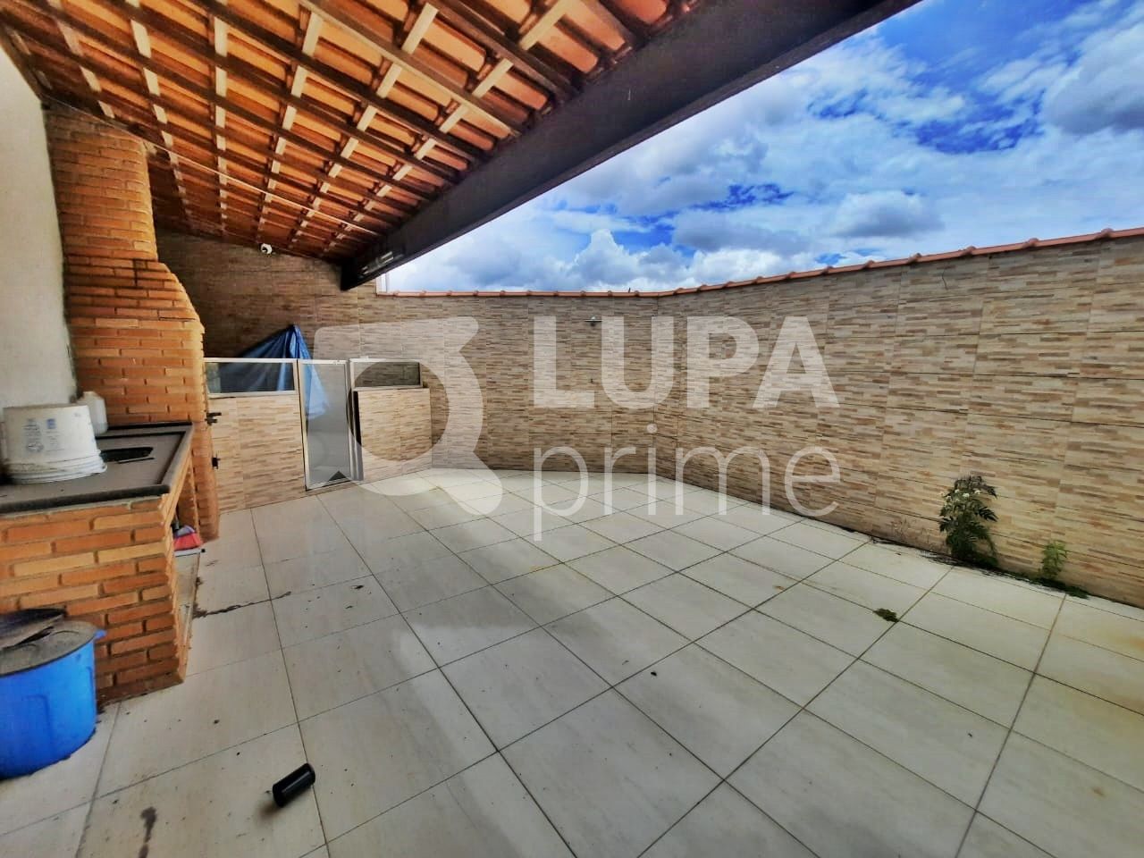 sobrado-venda-guarulhos-jardim-guaracy-3dormitorios-2vagas-250m2-LM22104