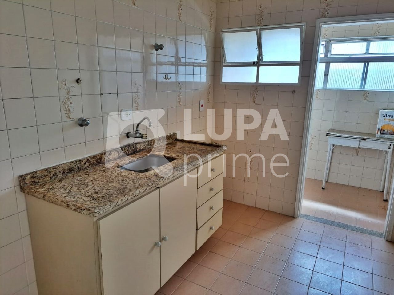 Apartamento à venda com 2 quartos, 70m² - Foto 10