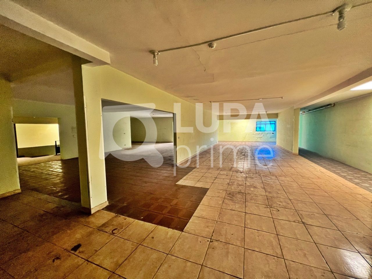 galpao-venda-sao-paulo-parque-novo-mundo-6vagas-1300m2-LM22224