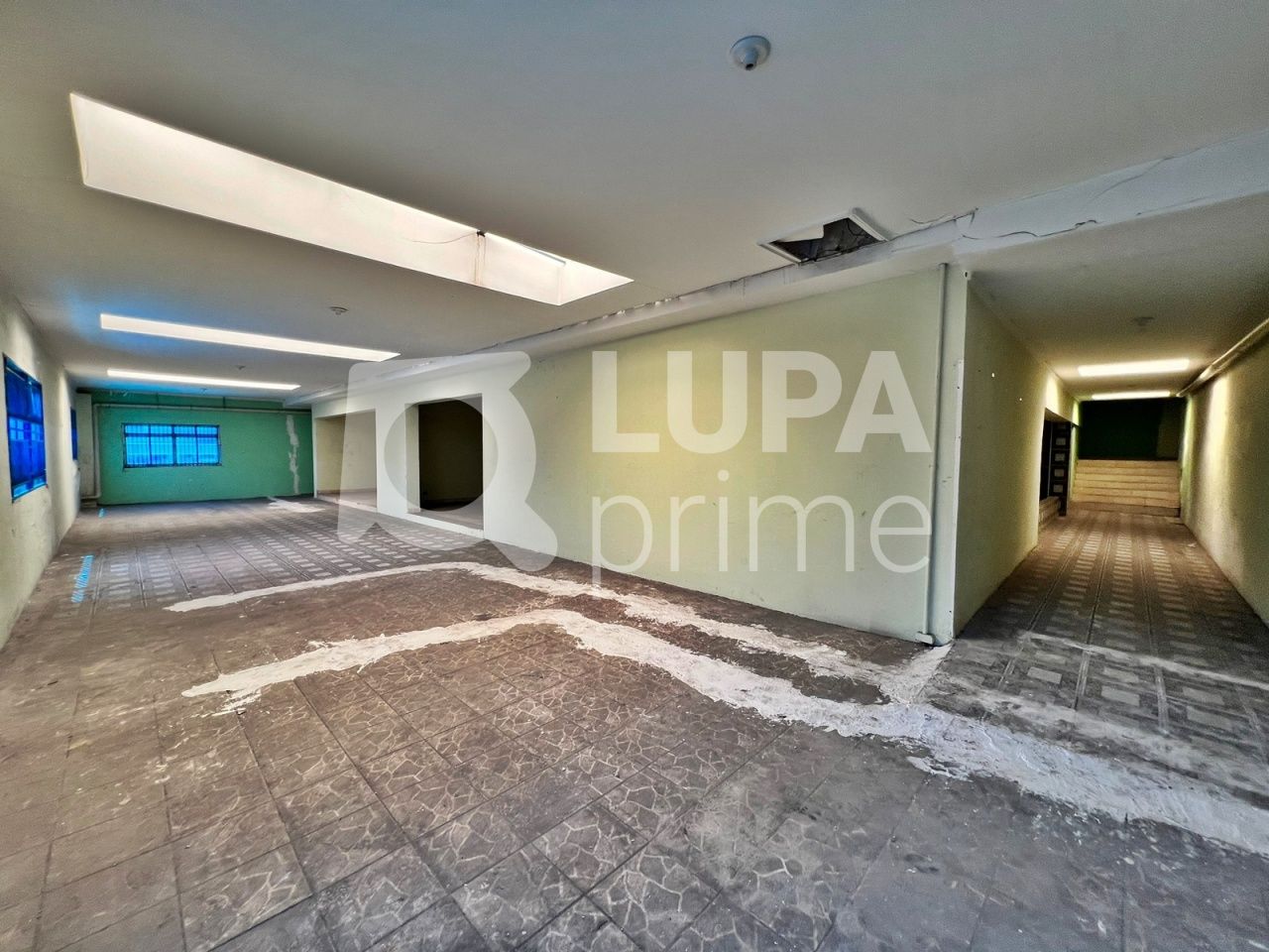 galpao-venda-sao-paulo-parque-novo-mundo-6vagas-1300m2-LM22224