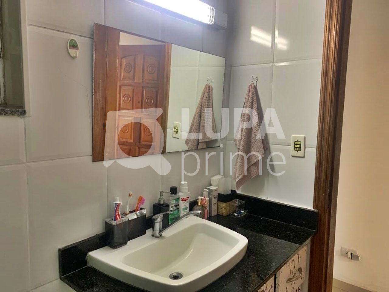 casa-terrea-venda-sao-paulo-santana-2dormitorios-6vagas-143m2-LM22300