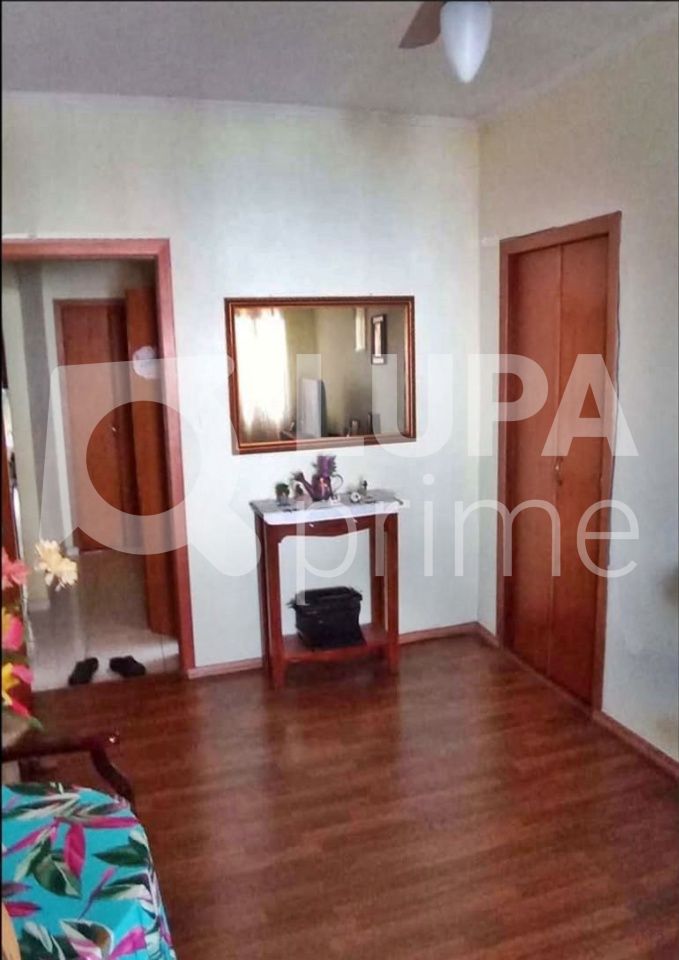 casa-terrea-venda-sao-paulo-vila-carrao-6dormitorios-3suites-3vagas-157m2-LM22302