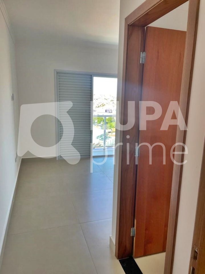 sobrado-venda-sao-paulo-vila-constanca-3dormitorios-3suites-5vagas-240m2-LM22306