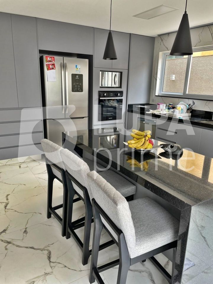 Casa, 3 quartos, 360 m² - Foto 11
