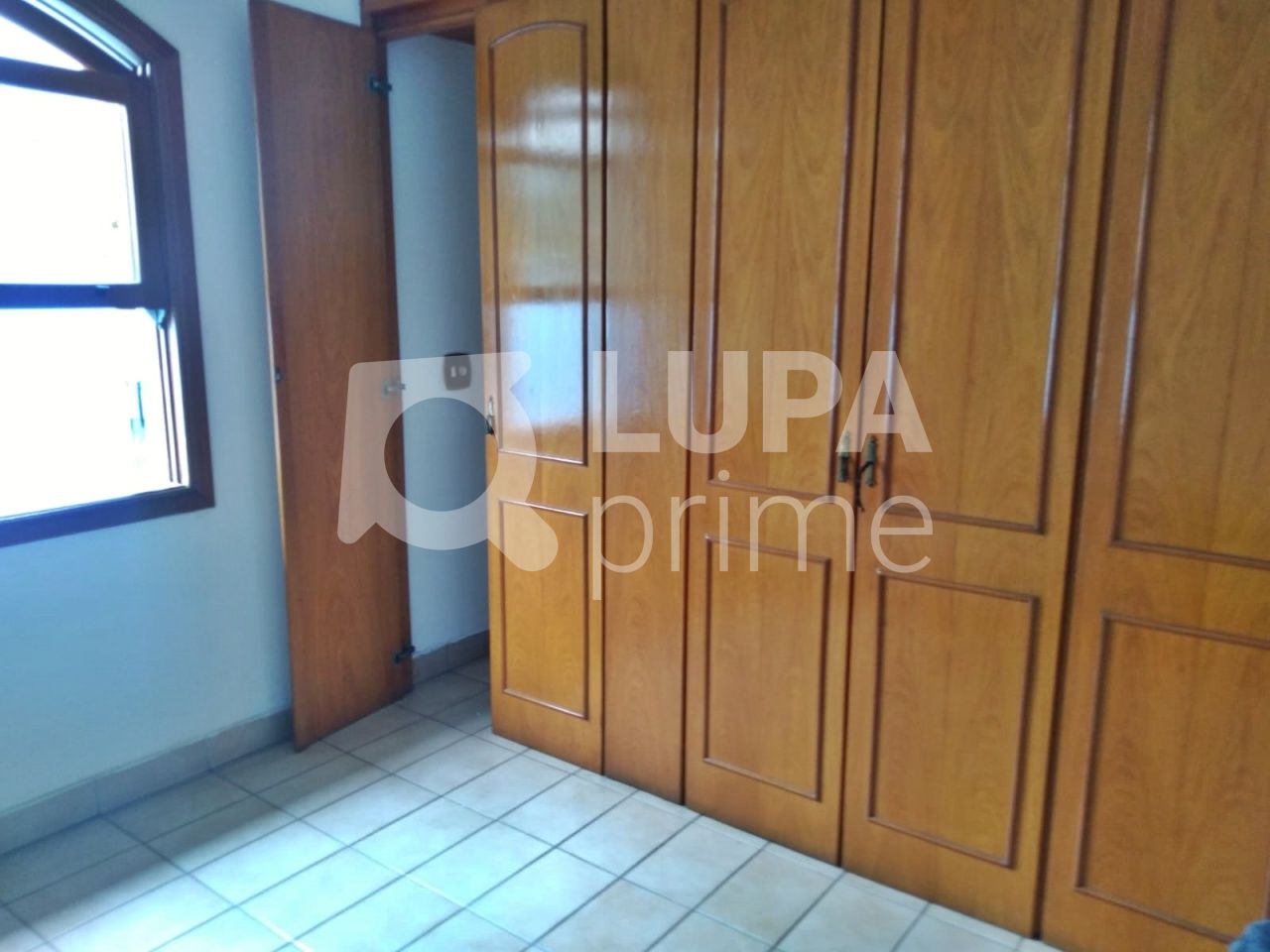 sobrado-venda-sao-paulo-vila-maria-7dormitorios-5suites-15vagas-590m2-LM22336