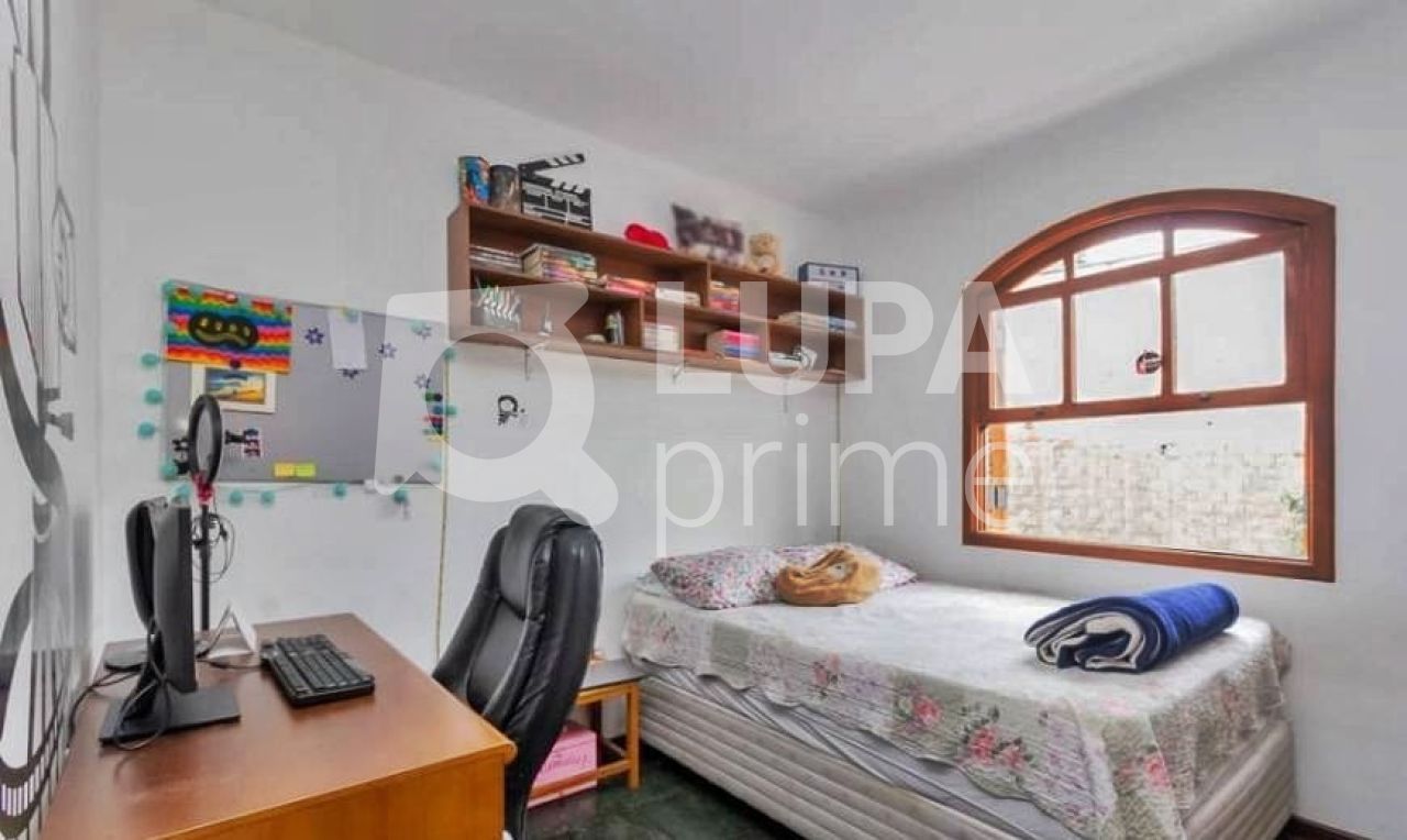 casa-terrea-venda-sao-paulo-tremembe-3dormitorios-1suite-6vagas-220m2-LM22393