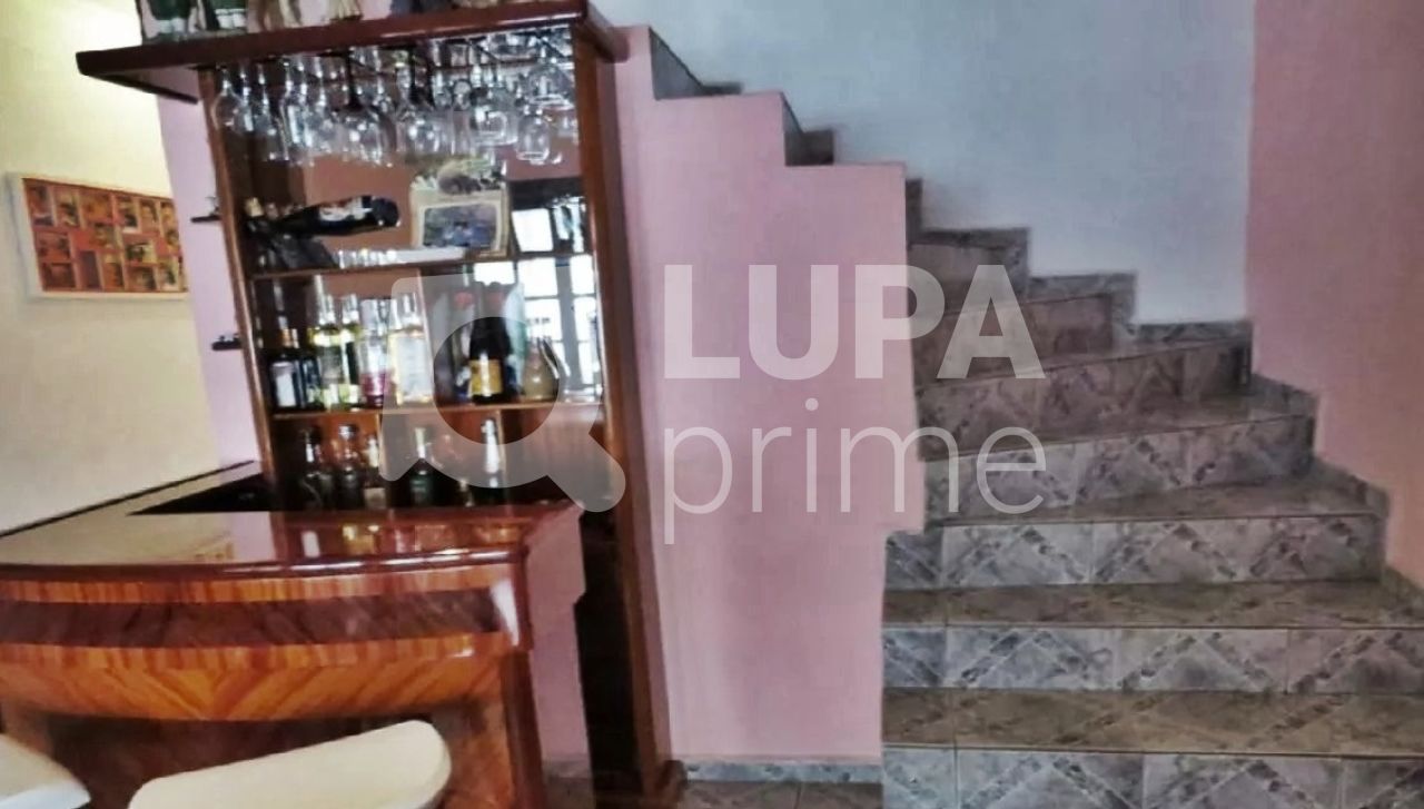 sobrado-venda-sao-paulo-tucuruvi-2dormitorios-2suites-2vagas-209m2-LM22400