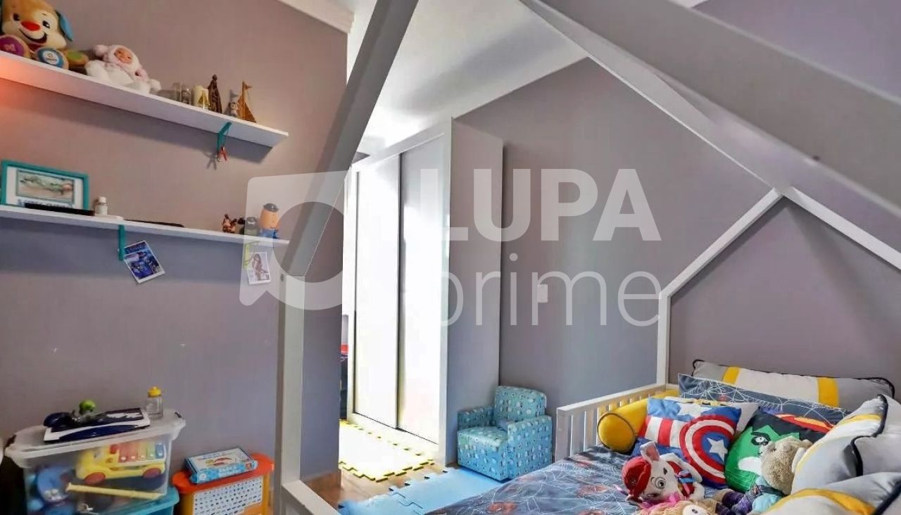 sobrado-venda-sao-paulo-vila-constanca-3dormitorios-3suites-3vagas-108m2-LM22401