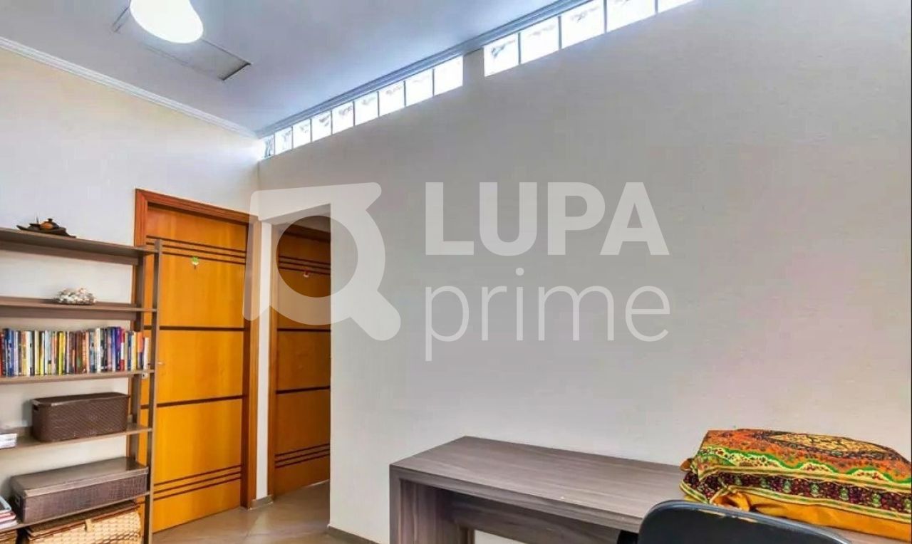 sobrado-venda-sao-paulo-vila-constanca-3dormitorios-1suite-3vagas-342m2-LM22404