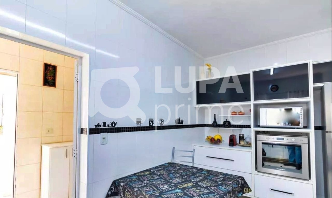 sobrado-venda-sao-paulo-vila-constanca-3dormitorios-1suite-3vagas-342m2-LM22404