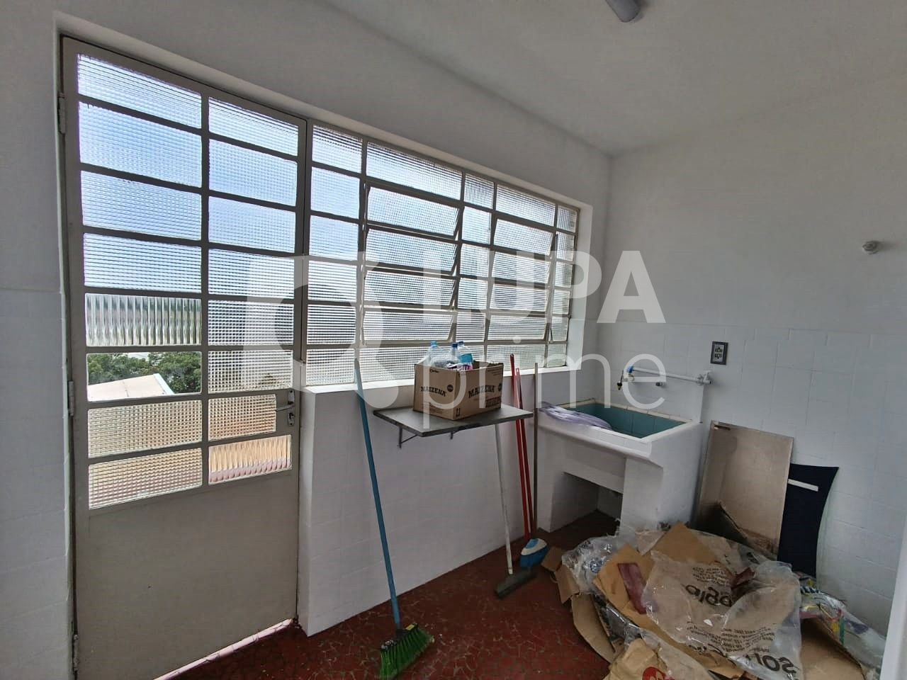 Apartamento à venda com 3 quartos, 117m² - Foto 9