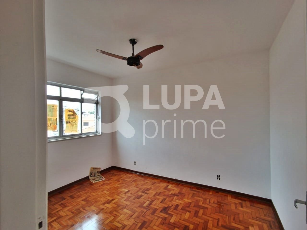 Apartamento à venda com 3 quartos, 117m² - Foto 5