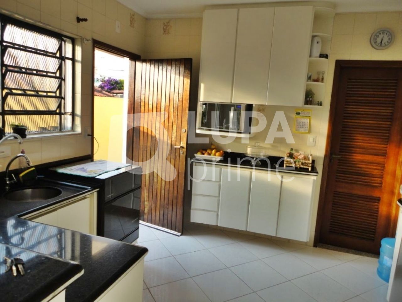 sobrado-venda-sao-paulo-vila-guilherme-3dormitorios-3suites-6vagas-216m2-LM22474