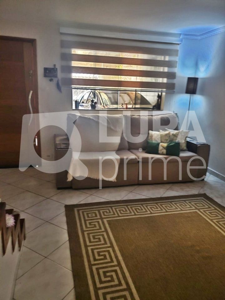 Casa à venda com 3 quartos, 142m² - Foto 2